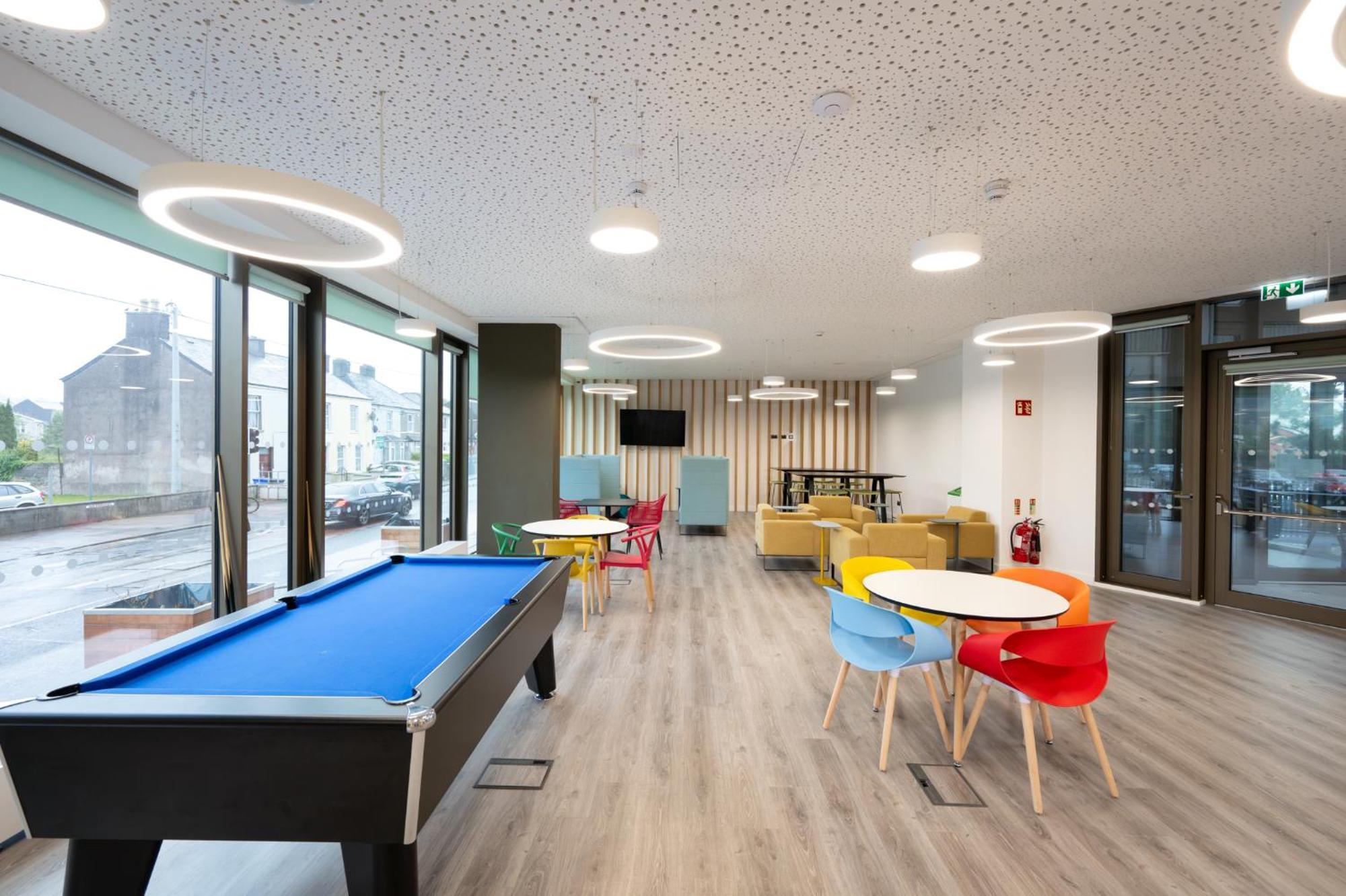 Crow'S Nest - Ucc Summer Beds Cork Exterior photo
