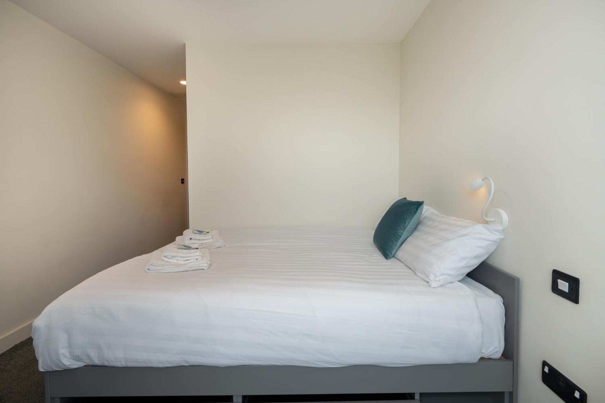 Crow'S Nest - Ucc Summer Beds Cork Exterior photo
